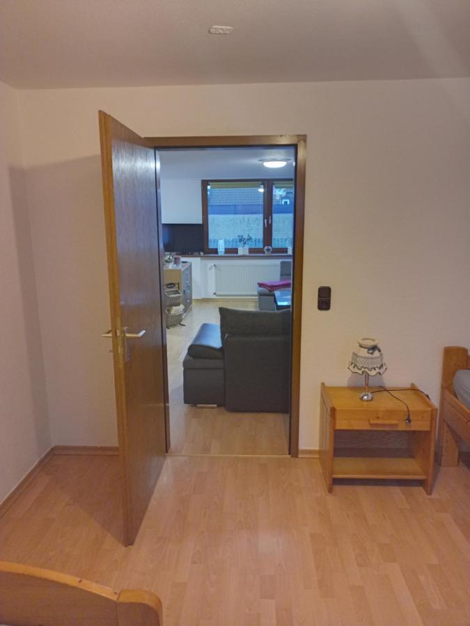 Zentrale Ferienwohnung Mit Blick Auf Die Paulinskirche Tréveris Exterior foto